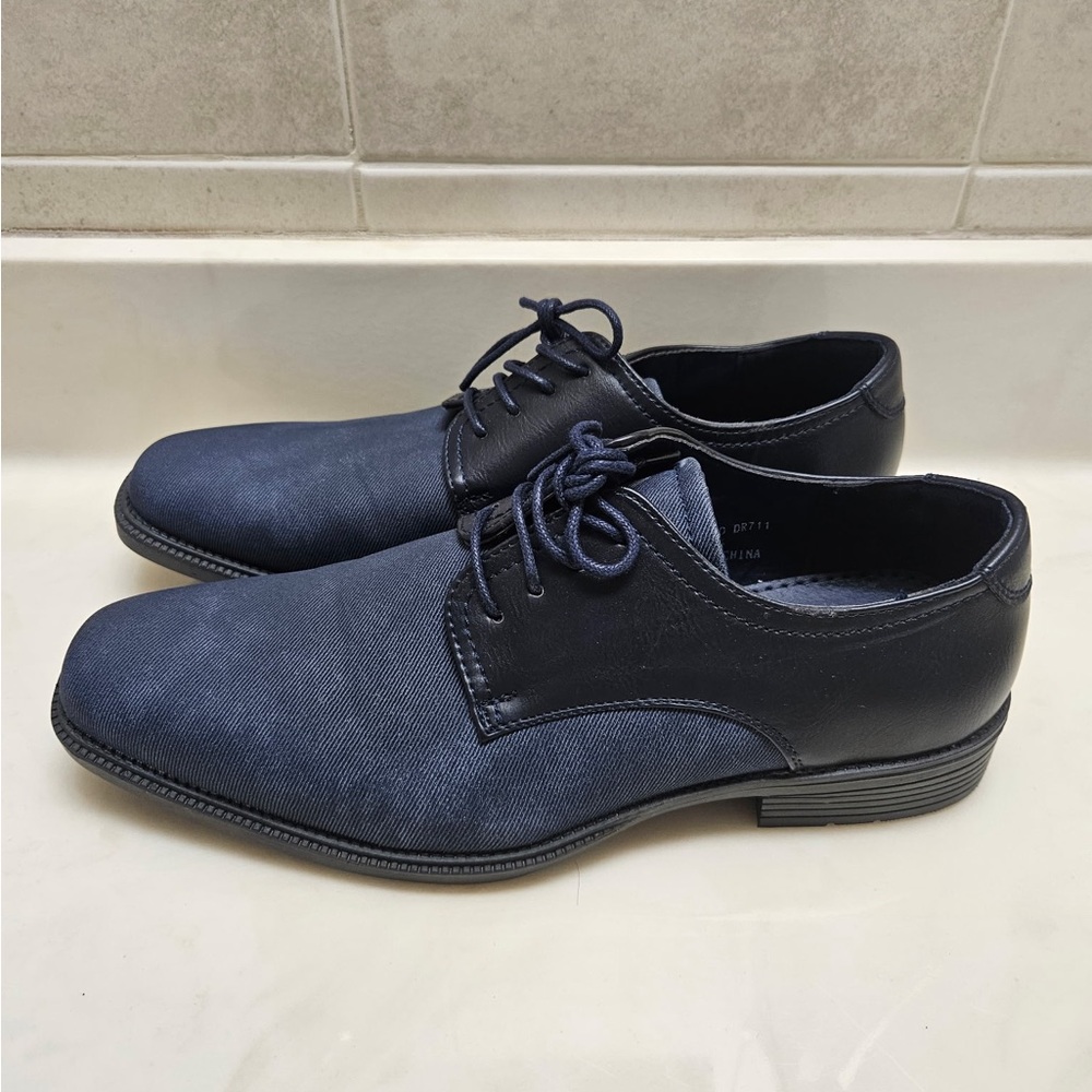 Dream Seek Classic Dress Shoes Men’s 7.5 Navy Lace-Up Black Lace Area